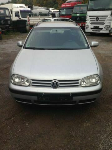 Volkswagen Golf Variant 1.9 TDI Comfortline - Легковой автомобиль: фото 1 Volkswagen Golf Variant 1.9 TDI Comfortline - Легковой автомобиль: фото 1