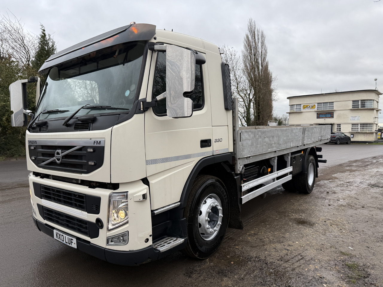 2013 Volvo FM 330 Dropside - Грузовик бортовой/ Платформа: фото 4 2013 Volvo FM 330 Dropside - Грузовик бортовой/ Платформа: фото 4