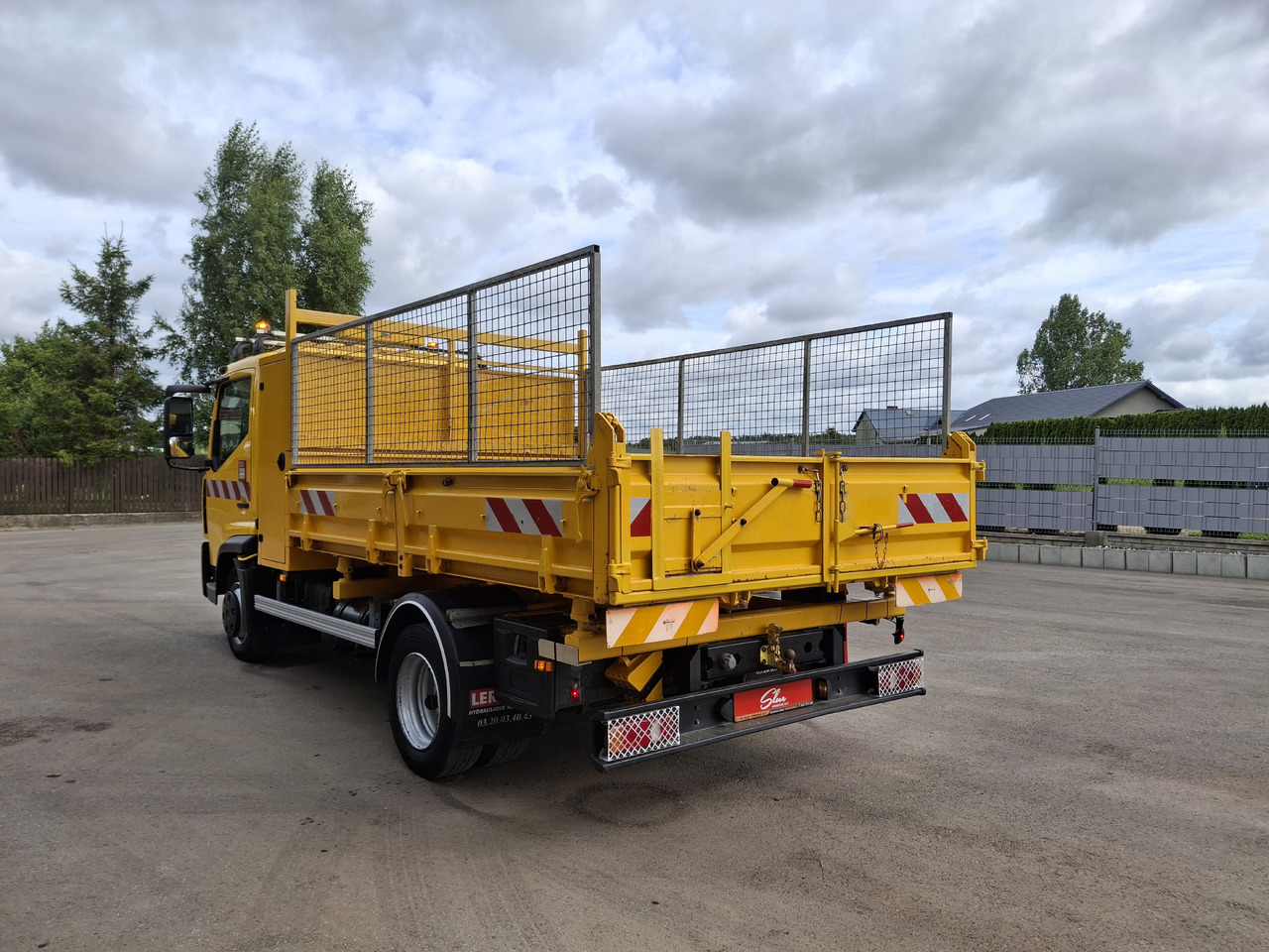 RENAULT D7.5 Wywrotka Kipper 3 Stronna 2015r 84 Tyś KM - Самосвал: фото 3 RENAULT D7.5 Wywrotka Kipper 3 Stronna 2015r 84 Tyś KM - Самосвал: фото 3