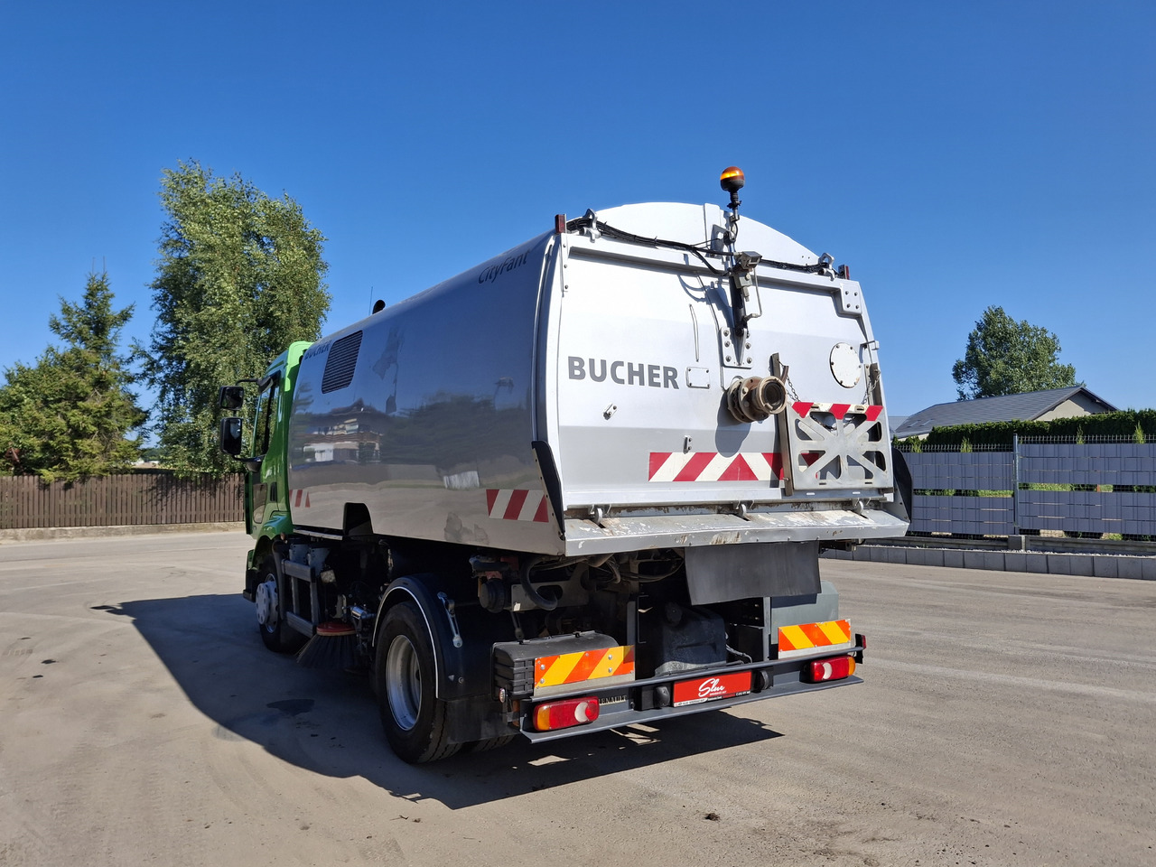 RENAULT Middlum 270 DXI Zamiatarka Kehrmaschine BUCHER Karcher L/R 2 Silniki 2 Motoren - Подметально-уборочная машина: фото 3 RENAULT Middlum 270 DXI Zamiatarka Kehrmaschine BUCHER Karcher L/R 2 Silniki 2 Motoren - Подметально-уборочная машина: фото 3