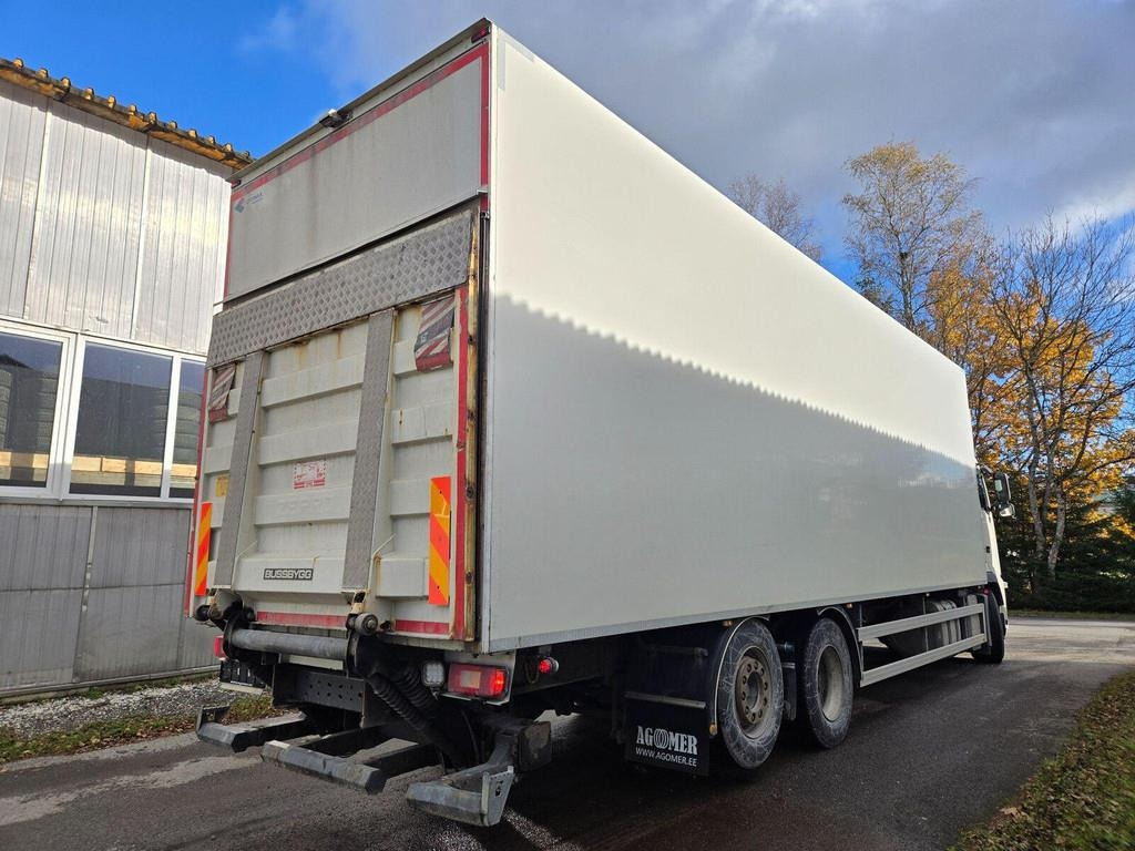 Volvo FH460 6X2 CARRIER 1050 - Рефрижератор: фото 5 Volvo FH460 6X2 CARRIER 1050 - Рефрижератор: фото 5