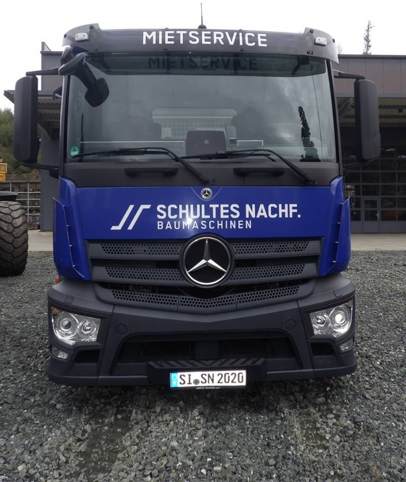 Mercedes-Benz Antos 2533 L Maschinentransporter - Автовоз: фото 3 Mercedes-Benz Antos 2533 L Maschinentransporter - Автовоз: фото 3