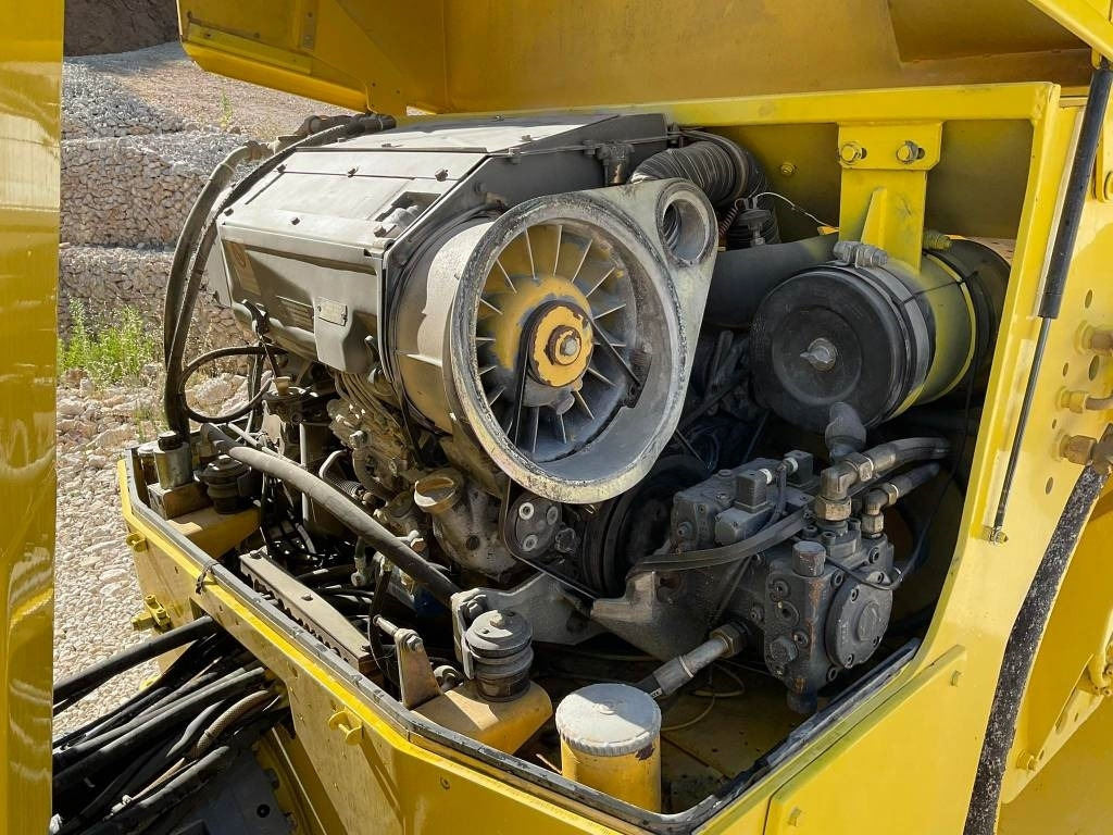 Дорожный каток Bomag BW161AD-2: фото 11 Дорожный каток Bomag BW161AD-2: фото 11