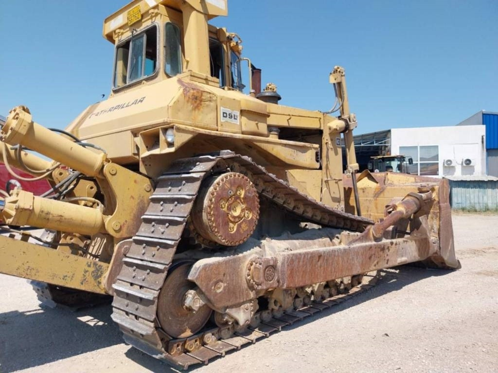 CAT D 9 L  - Бульдозер: фото 1 CAT D 9 L  - Бульдозер: фото 1