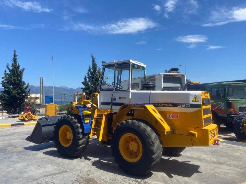 International 520A - Колёсный погрузчик: фото 5 International 520A - Колёсный погрузчик: фото 5