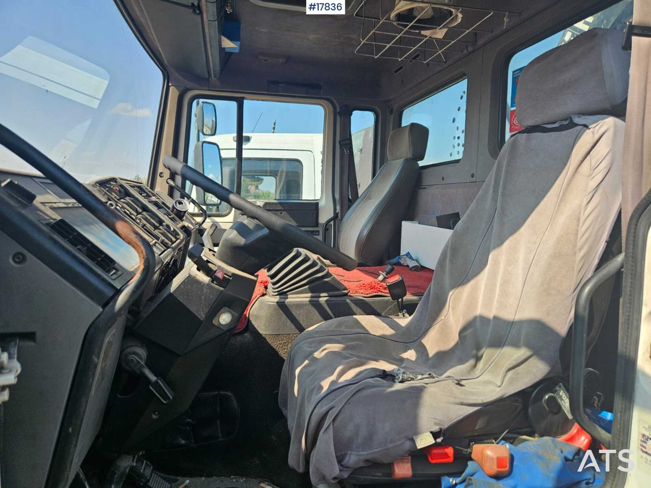 Грузовик бортовой/ Платформа, Автоманипулятор 1997 Volvo FL 619: фото 12