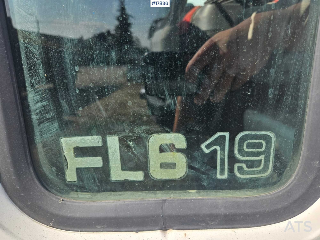 Грузовик бортовой/ Платформа, Автоманипулятор 1997 Volvo FL 619: фото 11