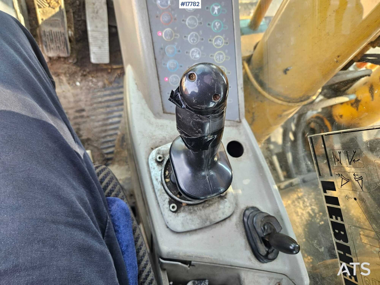 2002 Liebherr  A 904 в лизинг 2002 Liebherr  A 904: фото 17