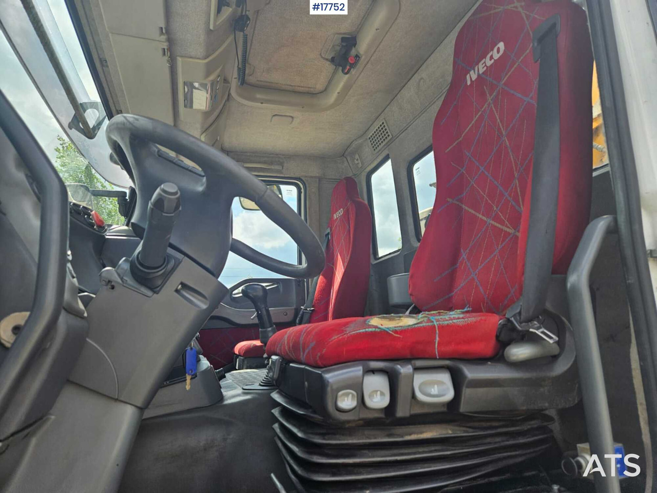 2007 Iveco Trakker +EFFER 210 3s в лизинг 2007 Iveco Trakker +EFFER 210 3s: фото 11 2007 Iveco Trakker +EFFER 210 3s в лизинг 2007 Iveco Trakker +EFFER 210 3s: фото 11