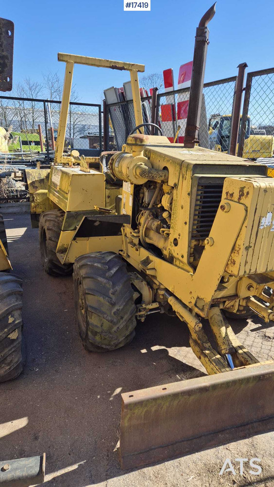 Chain excavator VERMEER V450 - Траншеекопатель: фото 3 Chain excavator VERMEER V450 - Траншеекопатель: фото 3