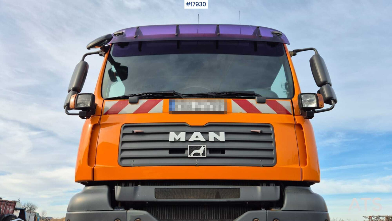 Tipper/sand spreader MAN TGA 18.320 (2007) - Самосвал: фото 3 Tipper/sand spreader MAN TGA 18.320 (2007) - Самосвал: фото 3