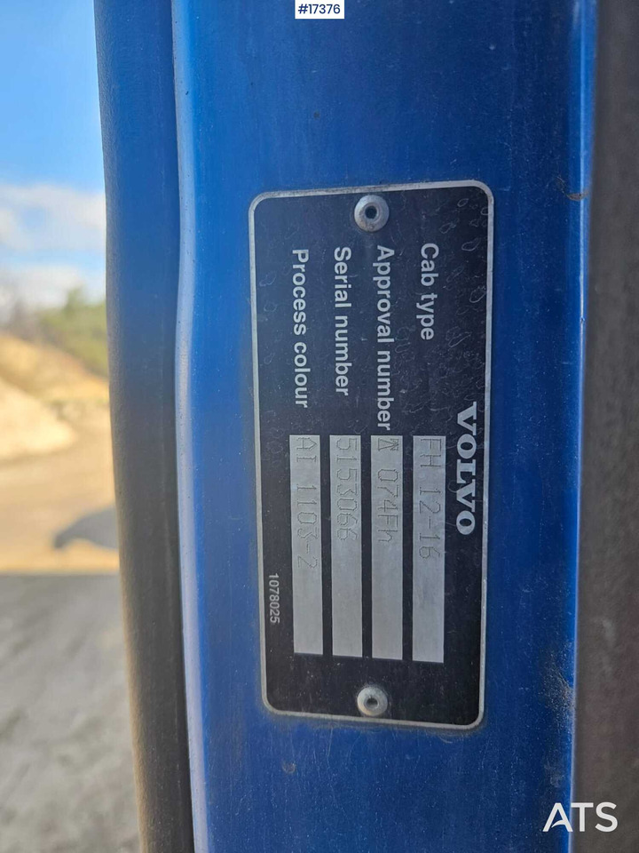 Тягач 2000 Volvo FH 12: фото 12