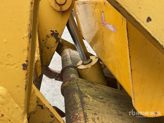 1991 John Deere 770B Motorische Grader - Грейдер: фото 4 1991 John Deere 770B Motorische Grader - Грейдер: фото 4