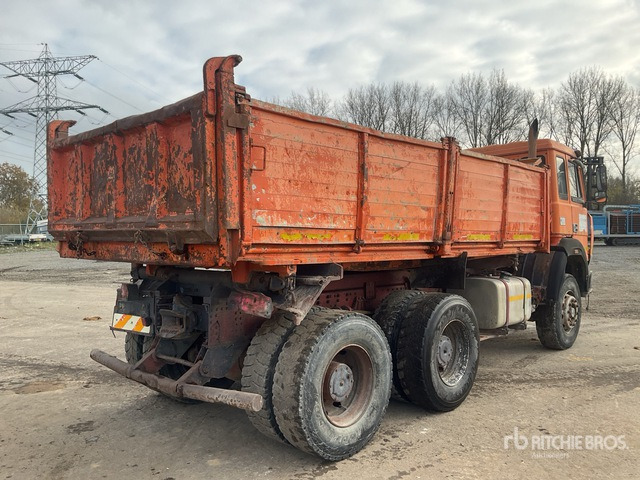 1992 Iveco 330.36H 6x4 T/A Dump Truck - Самосвал: фото 4 1992 Iveco 330.36H 6x4 T/A Dump Truck - Самосвал: фото 4