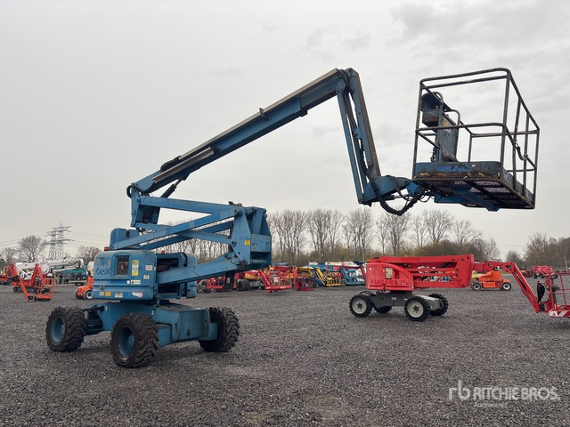 2007 Genie Z-60/34 4WD Diesel Articulating Boom Lift - Коленчатый подъемник: фото 3 2007 Genie Z-60/34 4WD Diesel Articulating Boom Lift - Коленчатый подъемник: фото 3