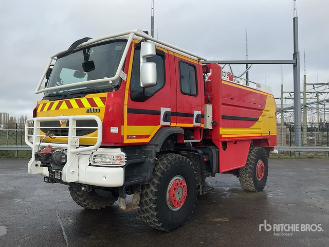 2007 Renault 410DXI CCFS 6000 4x4 Crew Cab Fire Truck - Пожарная машина: фото 2 2007 Renault 410DXI CCFS 6000 4x4 Crew Cab Fire Truck - Пожарная машина: фото 2