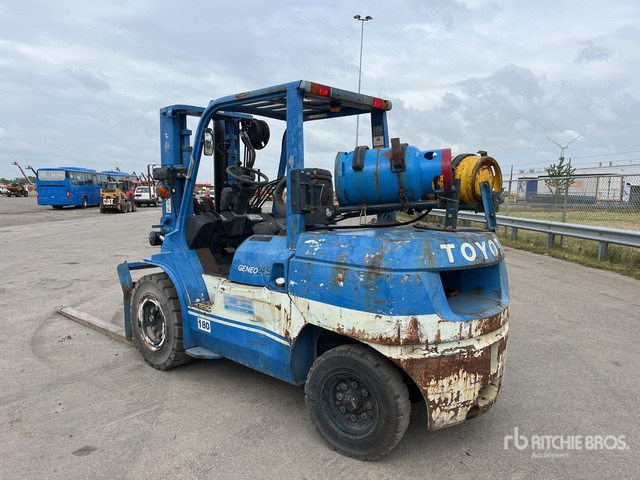2008 Toyota 02-7FGA45 Forklift - Вилочный погрузчик: фото 4 2008 Toyota 02-7FGA45 Forklift - Вилочный погрузчик: фото 4