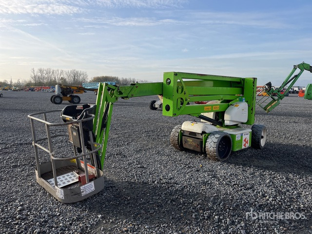 2013 Nifty-Lift HR17NE 2WD Electric (Inoperable) Articulating Boom Lift - Коленчатый подъемник: фото 3 2013 Nifty-Lift HR17NE 2WD Electric (Inoperable) Articulating Boom Lift - Коленчатый подъемник: фото 3