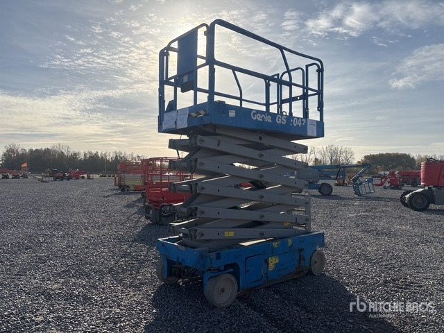 2015 Genie GS-4047 Electric Scissor Lift - Ножничный подъемник: фото 4 2015 Genie GS-4047 Electric Scissor Lift - Ножничный подъемник: фото 4