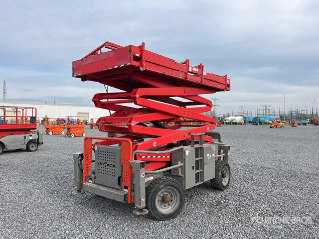 2016 Skyjack SJ8841 4x4 Diesel Scissor Lift - Ножничный подъемник: фото 2 2016 Skyjack SJ8841 4x4 Diesel Scissor Lift - Ножничный подъемник: фото 2
