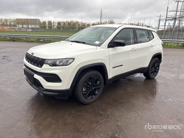 2022 Jeep Compass Longitude 4WD Hybrid (Unused) SUV - Внедорожник: фото 1 2022 Jeep Compass Longitude 4WD Hybrid (Unused) SUV - Внедорожник: фото 1