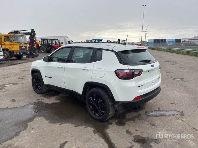2022 Jeep Compass Longitude 4WD Hybrid (Unused) SUV - Внедорожник: фото 3 2022 Jeep Compass Longitude 4WD Hybrid (Unused) SUV - Внедорожник: фото 3