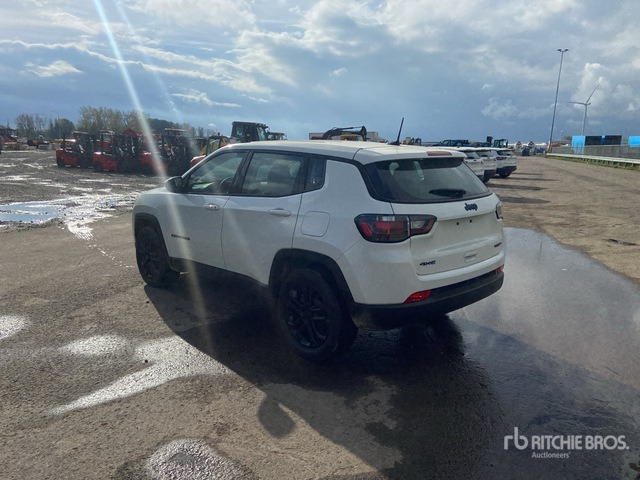 2022 Jeep Compass Longitude 4WD Hybrid (Unused) SUV - Внедорожник: фото 3 2022 Jeep Compass Longitude 4WD Hybrid (Unused) SUV - Внедорожник: фото 3