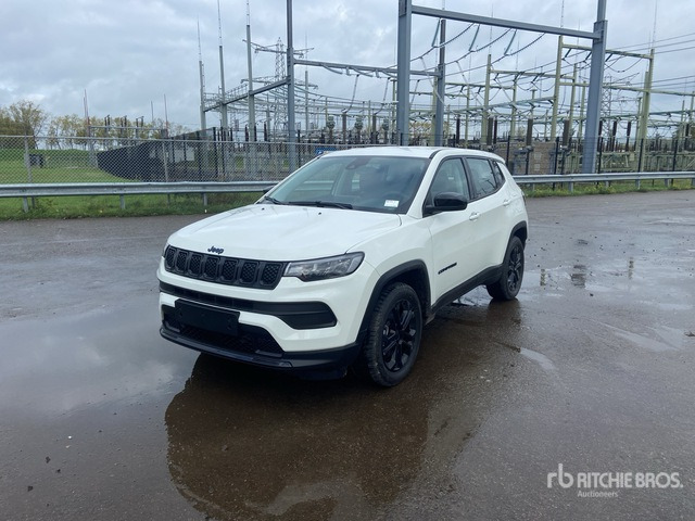 2022 Jeep Compass Longitude 4WD Hybrid (Unused) SUV - Внедорожник: фото 1 2022 Jeep Compass Longitude 4WD Hybrid (Unused) SUV - Внедорожник: фото 1
