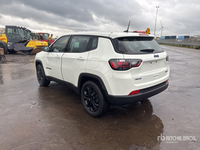 2022 Jeep Compass Longitude 4WD Hybrid (Unused) SUV - Внедорожник: фото 4 2022 Jeep Compass Longitude 4WD Hybrid (Unused) SUV - Внедорожник: фото 4