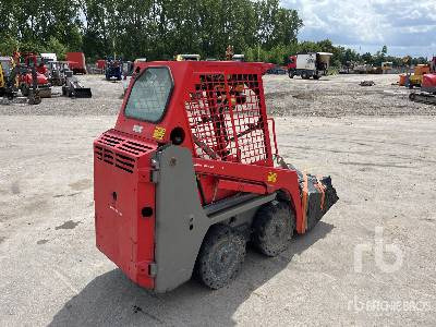 BOBCAT S70 - Мини-погрузчик с бортовым поворотом: фото 3 BOBCAT S70 - Мини-погрузчик с бортовым поворотом: фото 3