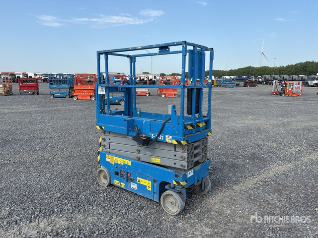Genie GS-1932 Scissor Lift - Ножничный подъемник: фото 3 Genie GS-1932 Scissor Lift - Ножничный подъемник: фото 3