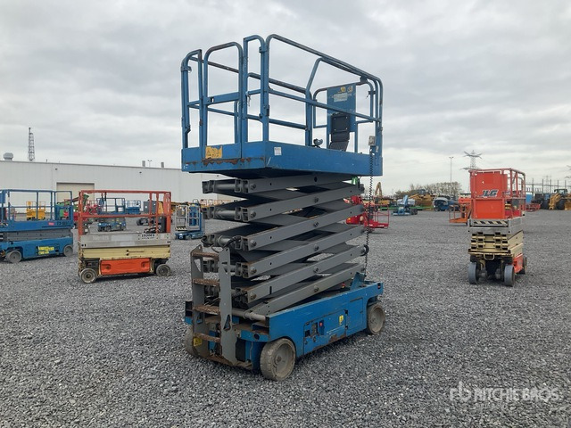 Genie GS-4047 Schaarlift - Ножничный подъемник: фото 4 Genie GS-4047 Schaarlift - Ножничный подъемник: фото 4