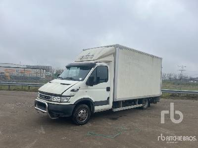 IVECO DAILY 40C17 4x2 - Грузовик с закрытым кузовом: фото 1 IVECO DAILY 40C17 4x2 - Грузовик с закрытым кузовом: фото 1