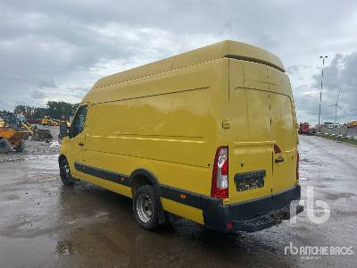 RENAULT MASTER - Грузовик с закрытым кузовом: фото 2 RENAULT MASTER - Грузовик с закрытым кузовом: фото 2