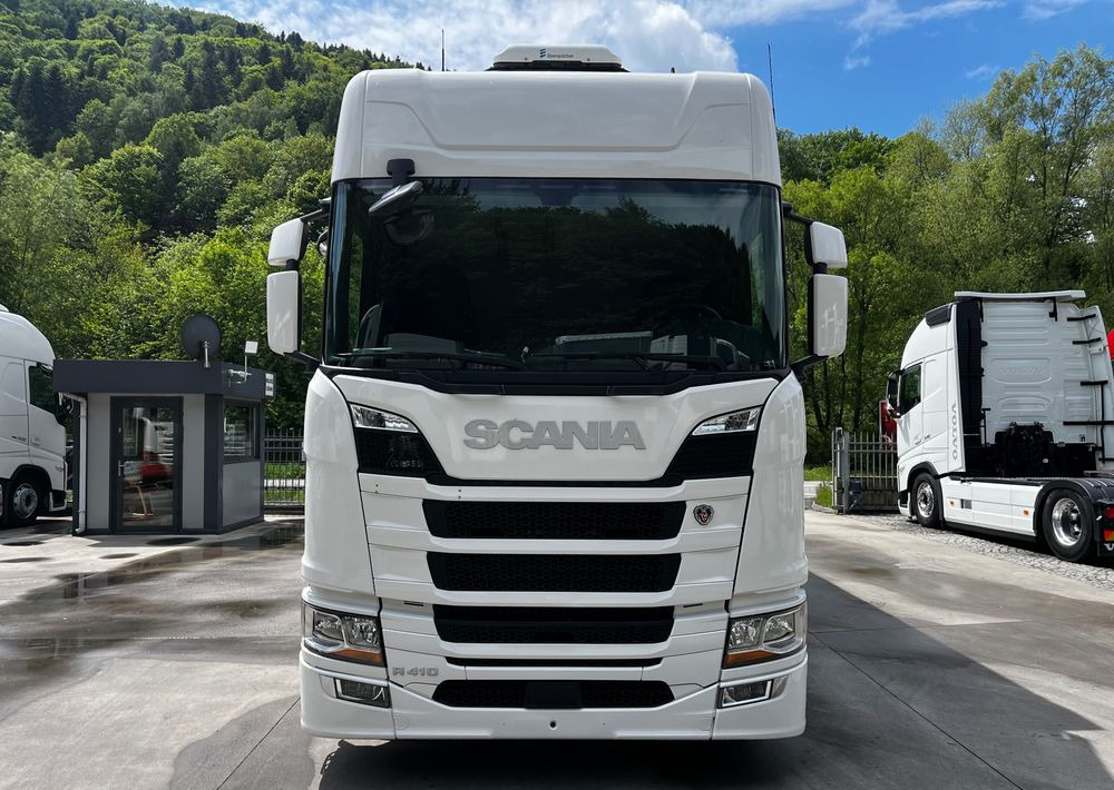 Scania R410 // 2018 Rok 6x2 // Retarder // Automat // Led // Navi // 77 // - Тентованный грузовик: фото 2 Scania R410 // 2018 Rok 6x2 // Retarder // Automat // Led // Navi // 77 // - Тентованный грузовик: фото 2