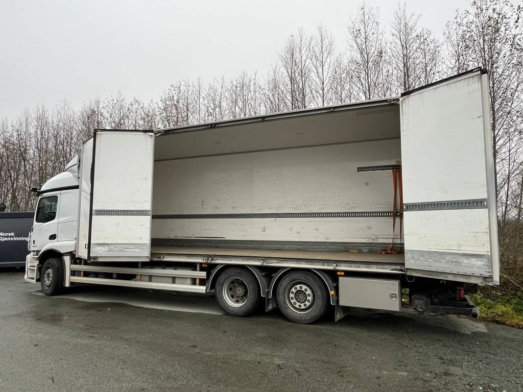 Mercedes-Benz Actros 2546  6x2 в лизинг Mercedes-Benz Actros 2546  6x2: фото 10