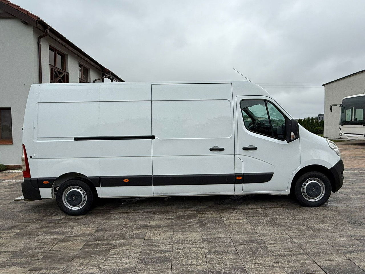 Renault Master 2.3 - Цельнометаллический фургон: фото 4 Renault Master 2.3 - Цельнометаллический фургон: фото 4