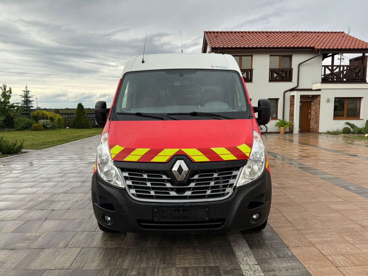 Renault Master 2016 Rok Ambulans Karetka Pogotowie - Машина скорой помощи: фото 2 Renault Master 2016 Rok Ambulans Karetka Pogotowie - Машина скорой помощи: фото 2