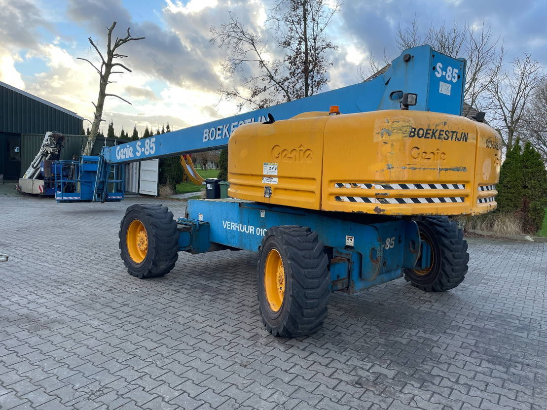 Genie S85 telescopic boomlift hoogwerker - Телескопический подъемник: фото 4 Genie S85 telescopic boomlift hoogwerker - Телескопический подъемник: фото 4