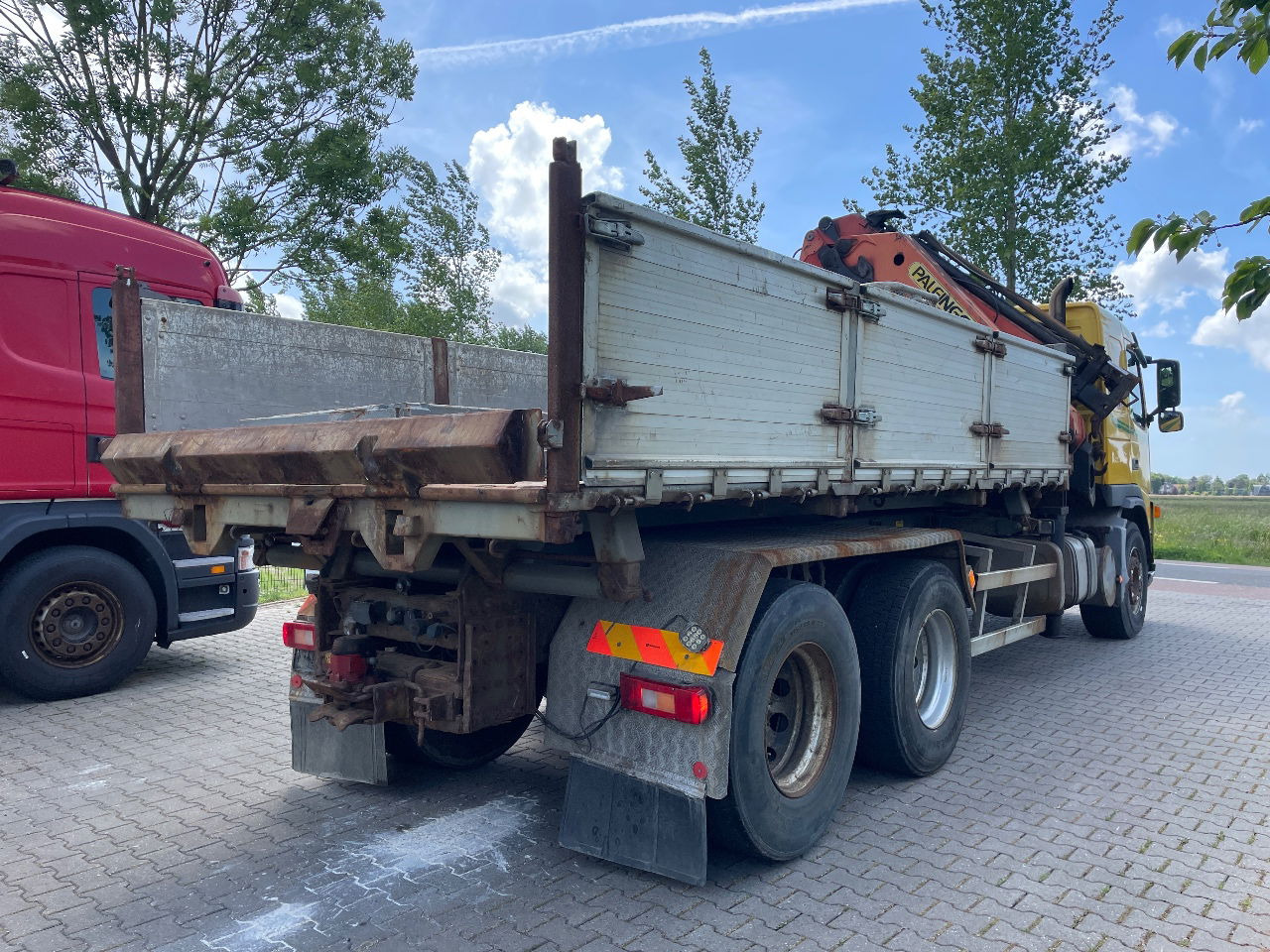 Volvo FM 12.380 .380 with Palfinger PK27000 with jib and tipper box - Самосвал, Автоманипулятор: фото 4 Volvo FM 12.380 .380 with Palfinger PK27000 with jib and tipper box - Самосвал, Автоманипулятор: фото 4