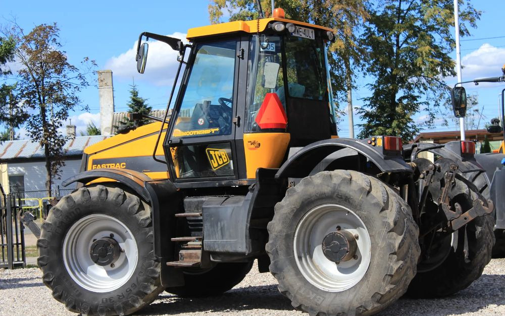 JCB Fastrac 2140 - Трактор: фото 5 JCB Fastrac 2140 - Трактор: фото 5