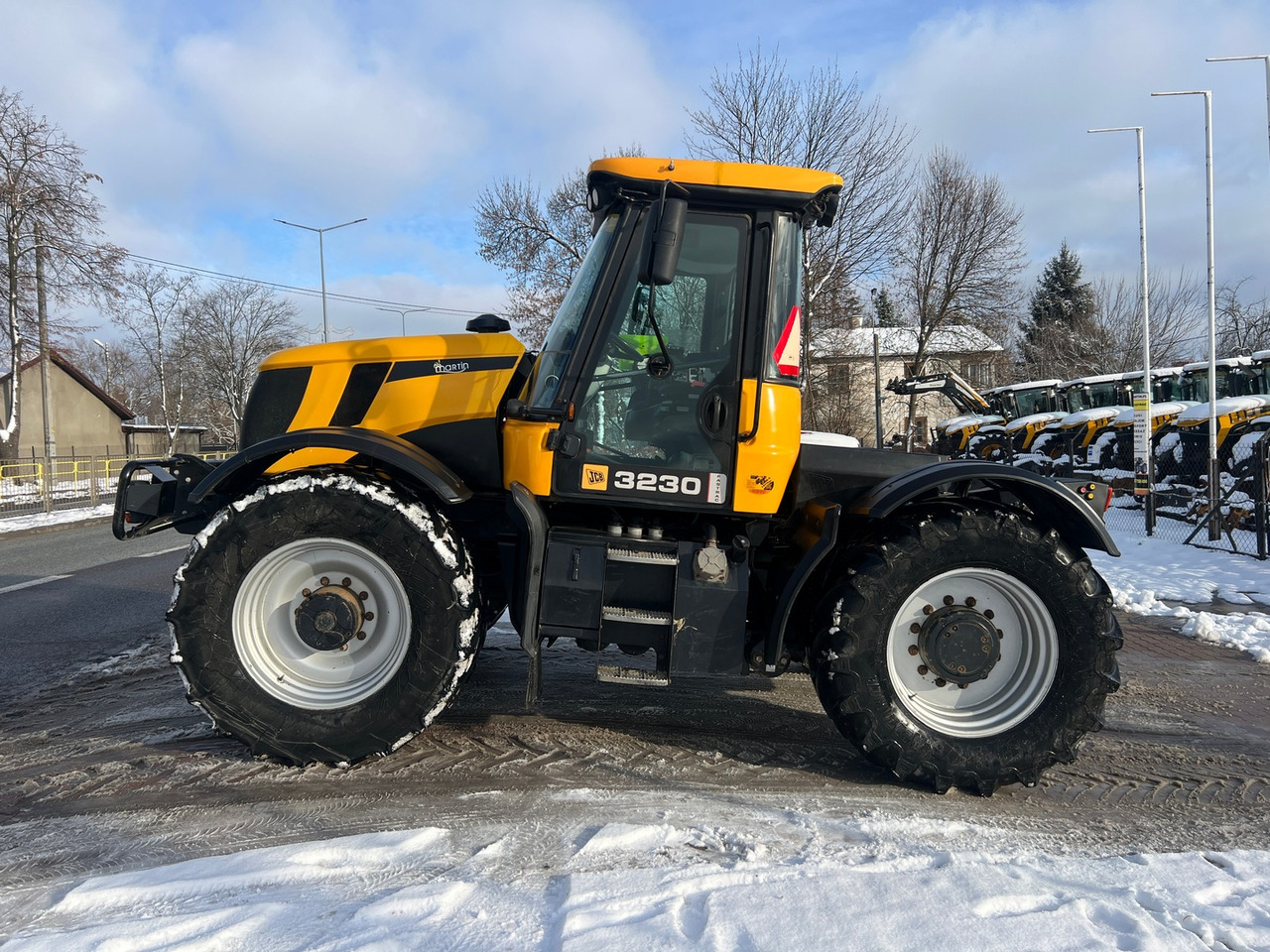 JCB Fastrac 3230 - Трактор: фото 2 JCB Fastrac 3230 - Трактор: фото 2