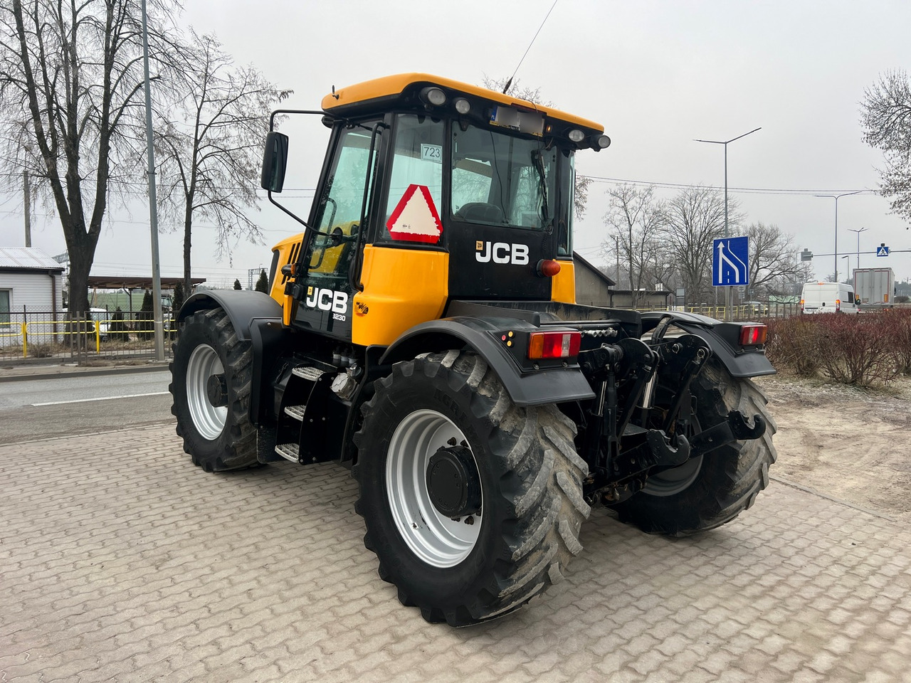 JCB Fastrac 3230 Xtra - Трактор: фото 3 JCB Fastrac 3230 Xtra - Трактор: фото 3
