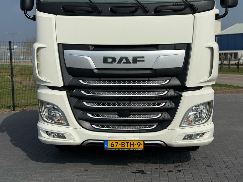 DAF XF 450 STAND KLIMA, FULL SPOILER, 2X BED, NL TRUCK. - Тягач: фото 4 DAF XF 450 STAND KLIMA, FULL SPOILER, 2X BED, NL TRUCK. - Тягач: фото 4