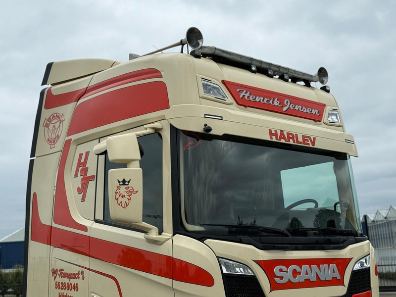 Scania R500 2.95 WB, VOLLUCHT, PTO VOORBEREID, LEER, INTERIEUR. - Тягач: фото 2 Scania R500 2.95 WB, VOLLUCHT, PTO VOORBEREID, LEER, INTERIEUR. - Тягач: фото 2