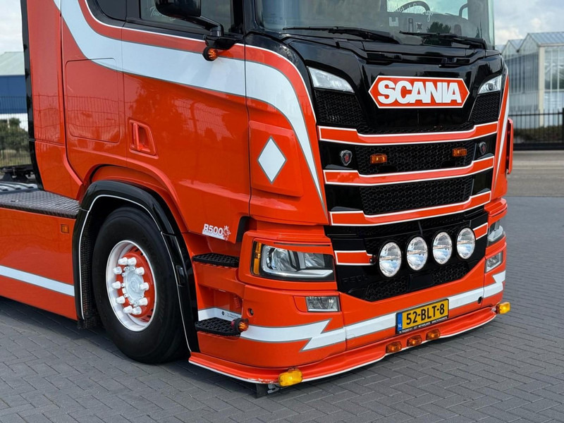 Scania R500 SHOWTRUCK, VOLLUCHT, PTO/HYDRAULIEK, RETARDER, 6X2/4. - Тягач: фото 2 Scania R500 SHOWTRUCK, VOLLUCHT, PTO/HYDRAULIEK, RETARDER, 6X2/4. - Тягач: фото 2