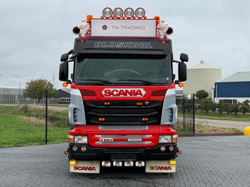 Scania R560 V8 SHOW, TOP, LEREN STOELEN, RETARDER, HANDGESCHAKELD. - Тягач: фото 2 Scania R560 V8 SHOW, TOP, LEREN STOELEN, RETARDER, HANDGESCHAKELD. - Тягач: фото 2
