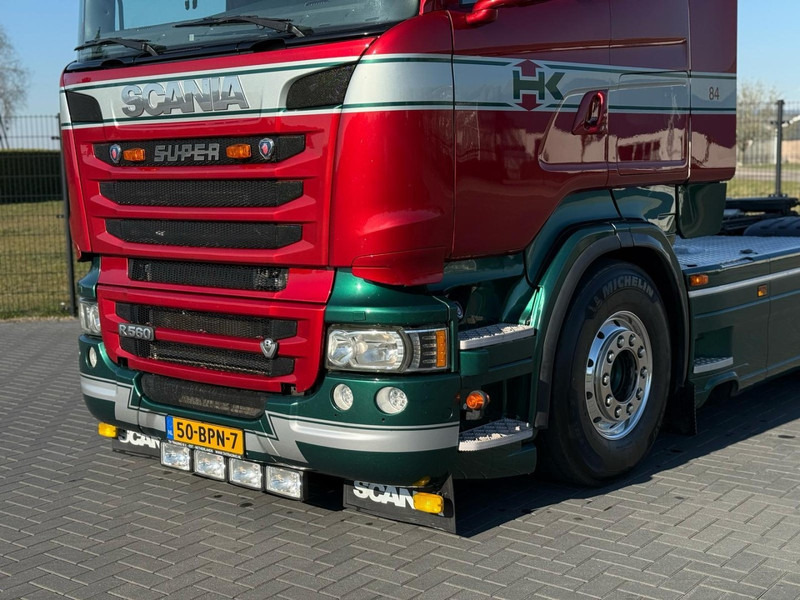 Scania R560 V8 SHOW TRUCK, INTERIOR, FULL AIR, LIKE NEW. - Тягач: фото 4 Scania R560 V8 SHOW TRUCK, INTERIOR, FULL AIR, LIKE NEW. - Тягач: фото 4