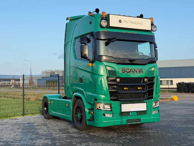 Scania S450 LEATHER, NEW CONDITION, RETARDER, LOW MILEAGE. - Тягач: фото 1 Scania S450 LEATHER, NEW CONDITION, RETARDER, LOW MILEAGE. - Тягач: фото 1