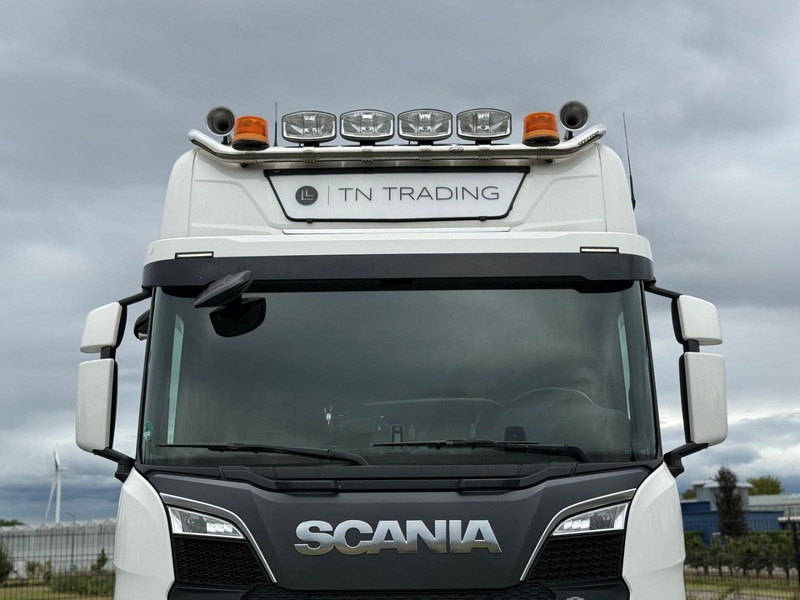 Scania S590 V8 NGS FULL AIR, PARK COOL, RETARDER, 2 TANKS. - Тягач: фото 4 Scania S590 V8 NGS FULL AIR, PARK COOL, RETARDER, 2 TANKS. - Тягач: фото 4